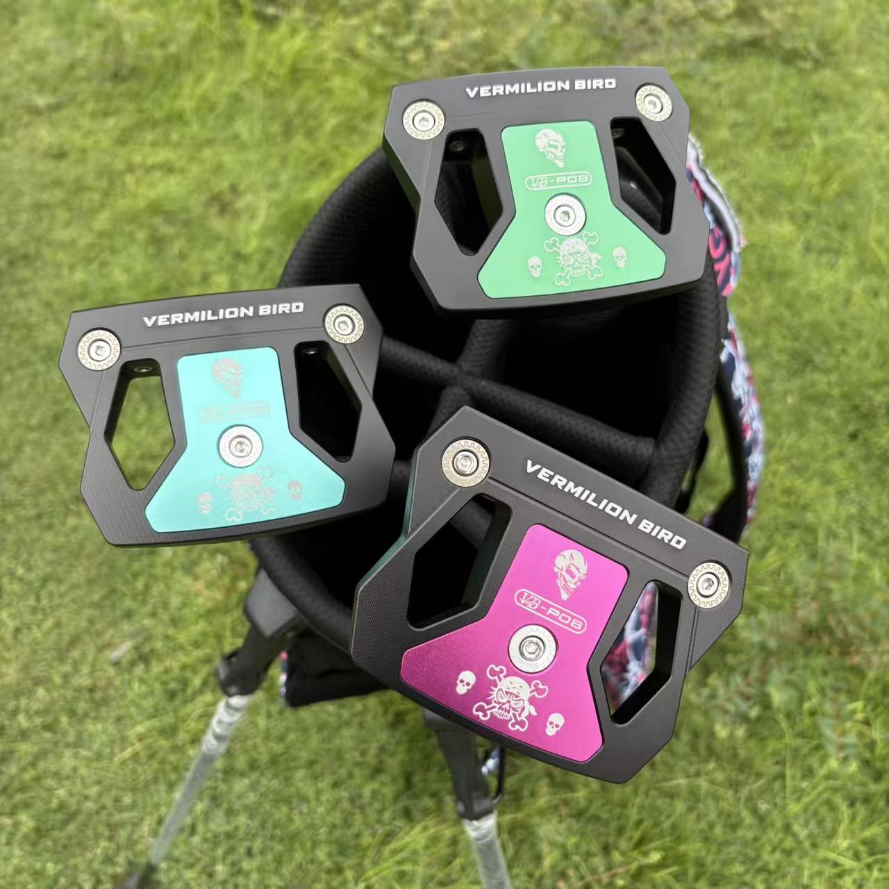 Golf Equipment Store - Putter da golf Design a basso