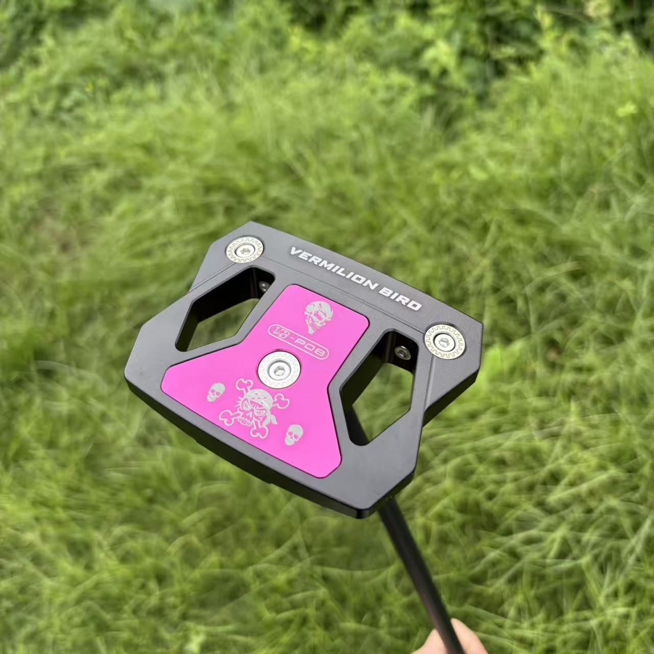 Putter da golf Design a basso  - Golf Equipment Store recensione e prezzo
